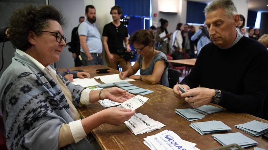 Macron logra mayoría parlamentaria en Francia: más de 32%