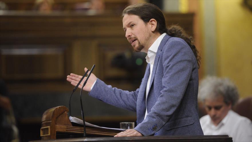 El líder de Podemos, Pablo Iglesias, en el debate de la moción de censura contra el presidente del Gobierno español, Mariano Rajoy, 13 de junio de 2017.