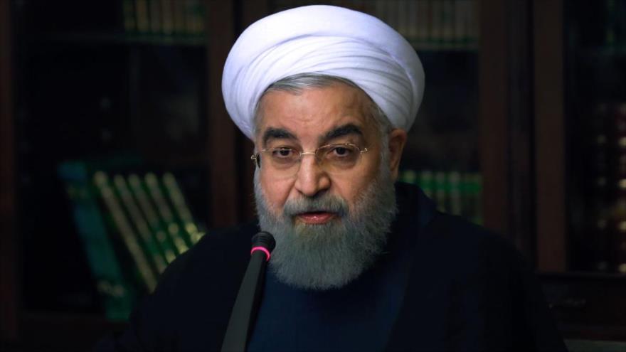 El presidente Hasan Rohani en una sesión del Consejo Supremo de la Revolución Cultural de Irán, 13 de junio de 2017.