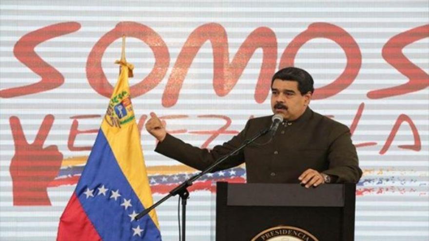 Maduro llama a diálogo a los que promueven violencia en protestas