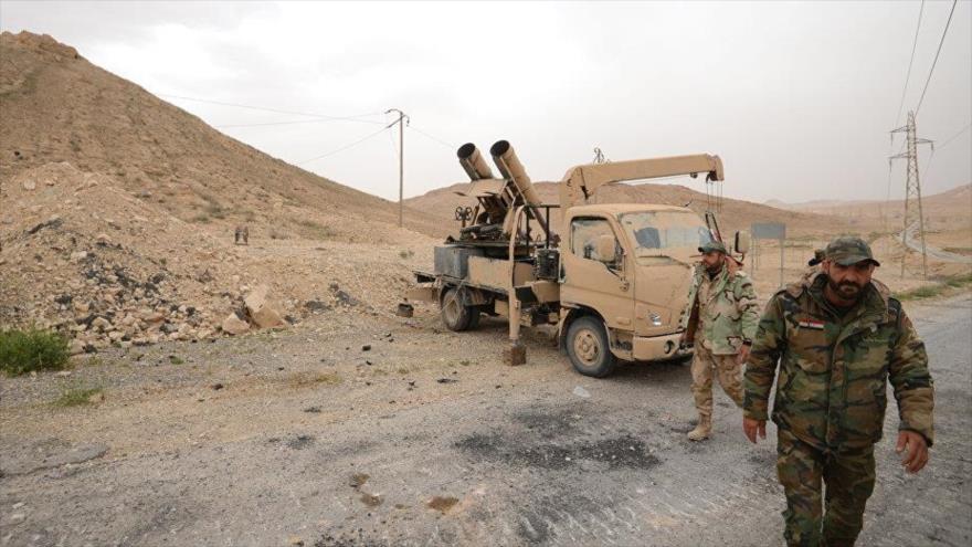 Fuerzas leales al presidente sirio, Bashar al-Asad, en una misión antiterrorista en el centro del país.