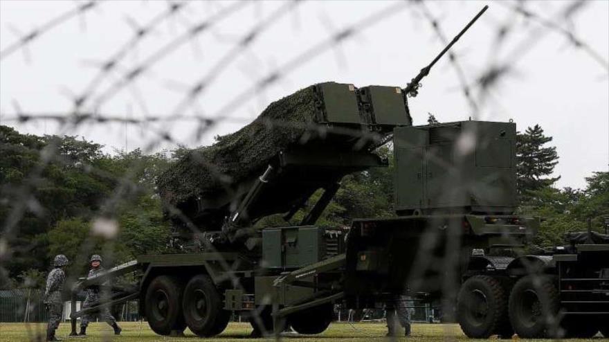 Una batería del sistema de defensa antiaérea Patriot ha sido desplegada en la base de Asaka, cerca de Tokio, para celebrar un ejercicio militar, 21 de junio de 2017.