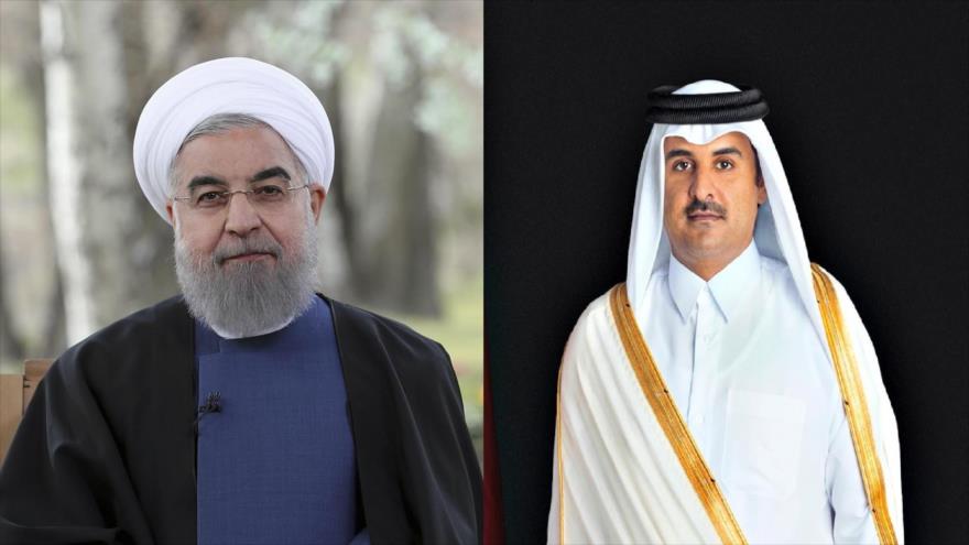 El presidente de Irán, Hasan Rohani (izda.), y el emir de Catar, el jeque Tamim bin Hamad al-Thani.