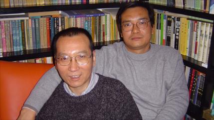 China libera a Nobel de la Paz Liu Xiaobo con cáncer terminal