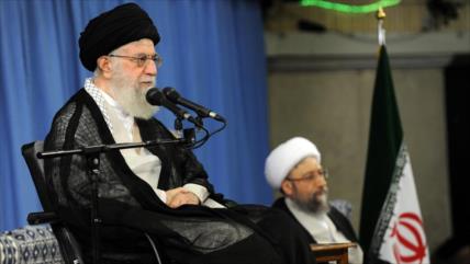 Líder de Irán pide alianza islámica contra Israel
