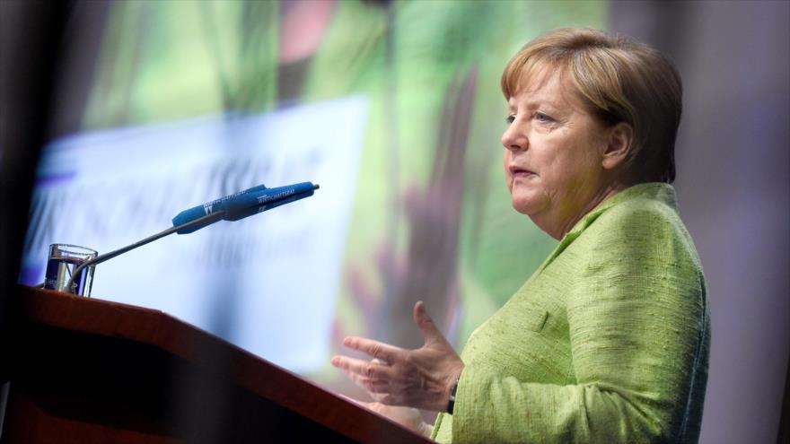 La canciller alemana, Angela Merkel, habla en un congreso económico en Berlín (capital de Alemania), 27 de junio de 2017.
