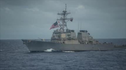 Buque de EEUU desafía a China acercándose a islas en disputa