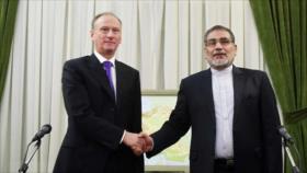 Irán llama a Rusia a frenar juntos injerencias de EEUU en Siria