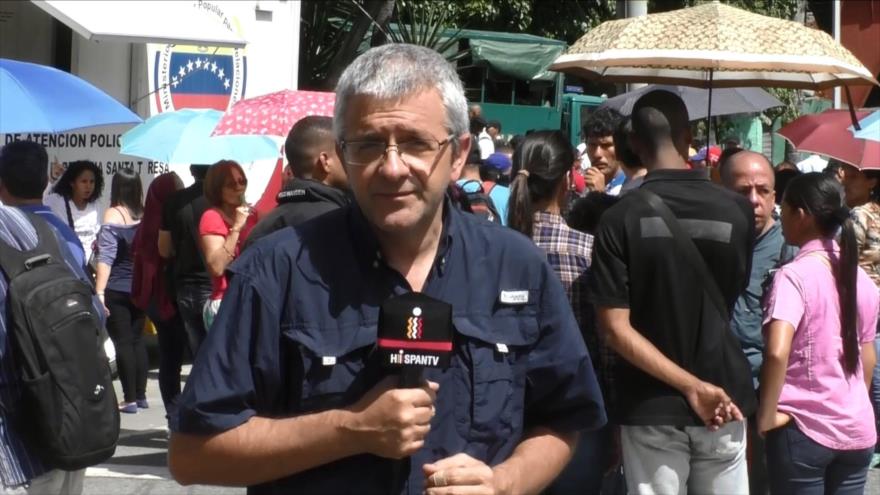 Chavistas marchan en Caracas contra la fiscal general