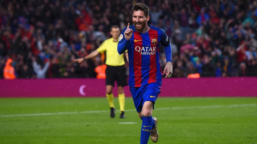 El astro argentino del FC Barcelona Lionel Messi celebra su ‘gol’ ante Sevilla FC, 5 de abril de 2017.