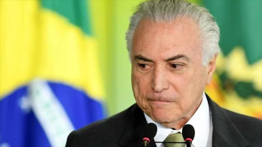 Parlamento de Brasil recomienda admisión de denuncia contra Temer