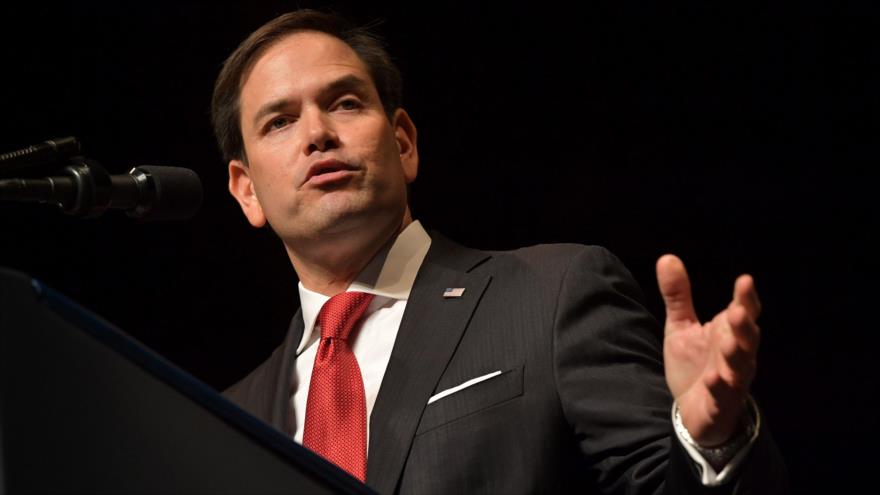 El senador republicano Marco Rubio ofrece un discurso en el Teatro Manuel Artime de Miami, en Florida (sureste de EE.UU.), 16 de junio de 2017.