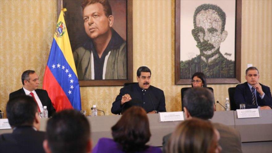 Maduro: Fiscalía es cómplice de crímenes en protestas violentas 