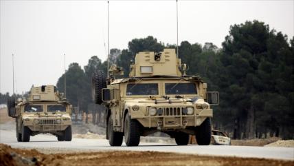 Vídeo: Vehículos militares de EEUU operan al este de Al-Raqa