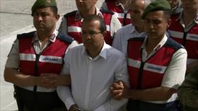 Turquía menos democrática a un año del fallido golpe de Estado