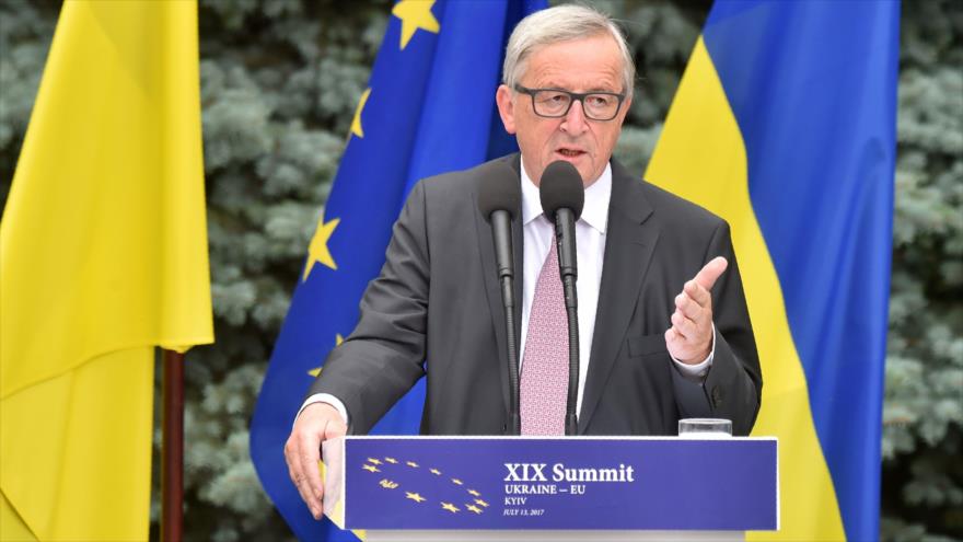 El presidente de la Comisión Europea, Jean-Claude Juncker, en una rueda de prensa tras una cumbre Ucrania-UE celebrada en Kiev, 13 de julio de 2017.