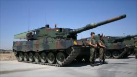 Roban varios repuestos de vehículos blindados de Ejército español