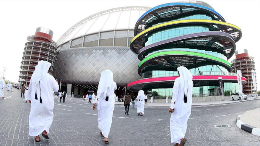Fachada del estado internacional de Jalifa en Doha, capital de Catar, una de las sedes del Mundial 2022.