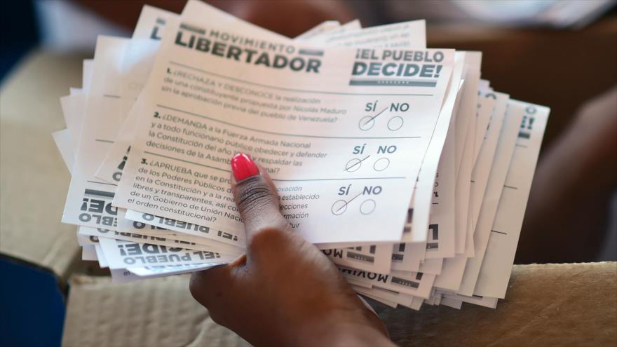 Gana el Sí en plebiscito no vinculante de la oposición venezolana