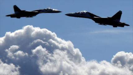 Cazas de la OTAN interceptan dos aviones militares rusos 