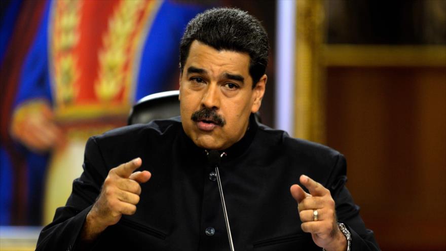 Maduro urge a Unión Europea y Rajoy sacar narices de Venezuela