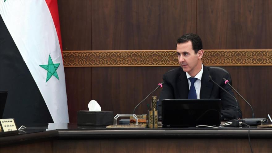 El presidente sirio, Bashar al-Asad, durante una reunión de su gabinete, 20 de junio de 2017.