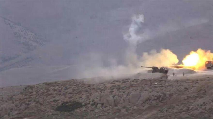 Ejército sirio y Hezbolá lanzan gran ofensiva en frontera libanesa