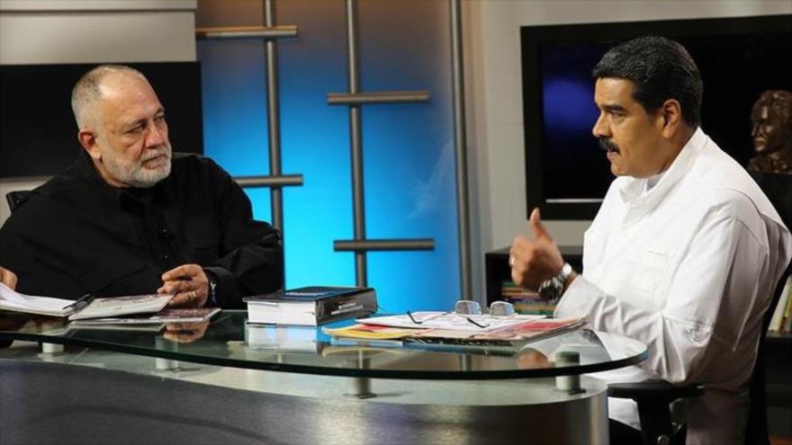 Maduro llama ‘sanguijuelas’ a Santos y Macri