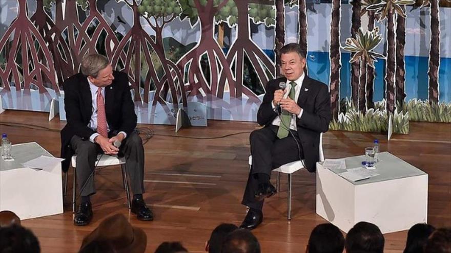 Comienza en Colombia extracción de armas de las FARC