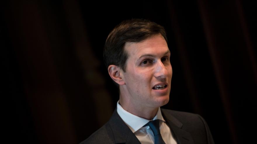 El asesor Jared Kushner habla en un evento con directores ejecutivos del sector tecnológico en la Casa Blanca, 19 de junio de 2017.