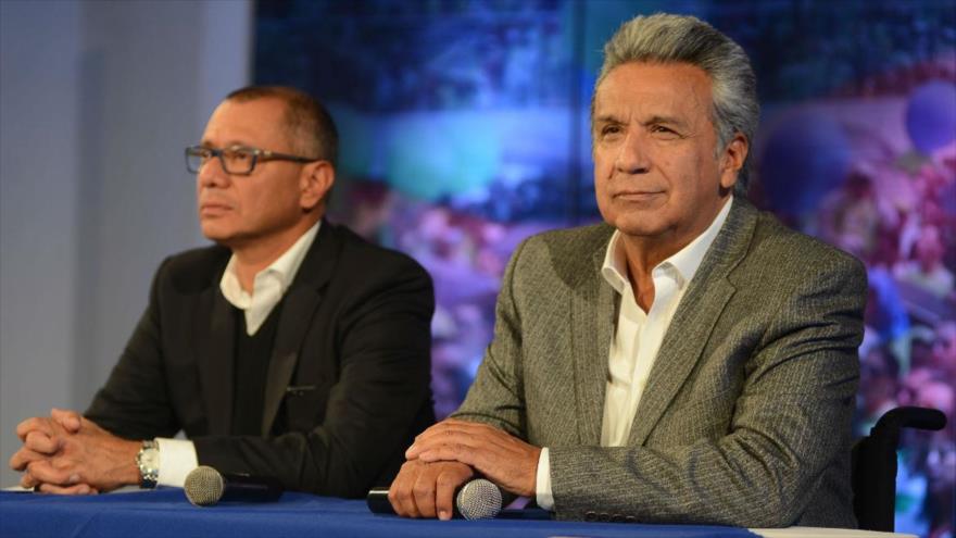 El presidente de Ecuador, Lenin Moreno (dcha.) y su vicepresidente Jorge Glas.