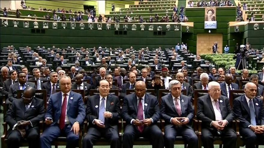 Delegaciones extranjeras abogan por desarrollar lazos con Irán