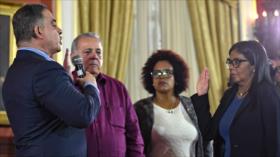Juramenta nuevo fiscal general de Venezuela en medio de denuncias
