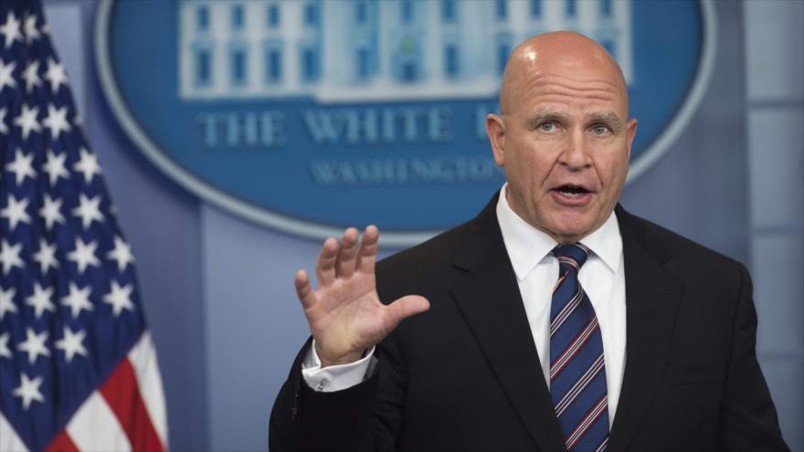 El consejero presidencial estadounidense de Seguridad Nacional, H.R. McMaster, en una conferencia de prensa, 16 de mayo de 2017.