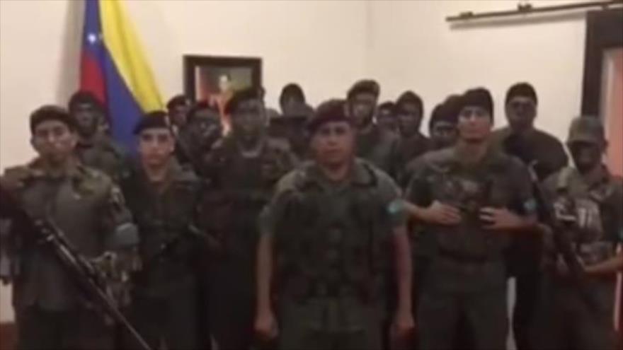 Militares se declaran en rebeldía contra Maduro
