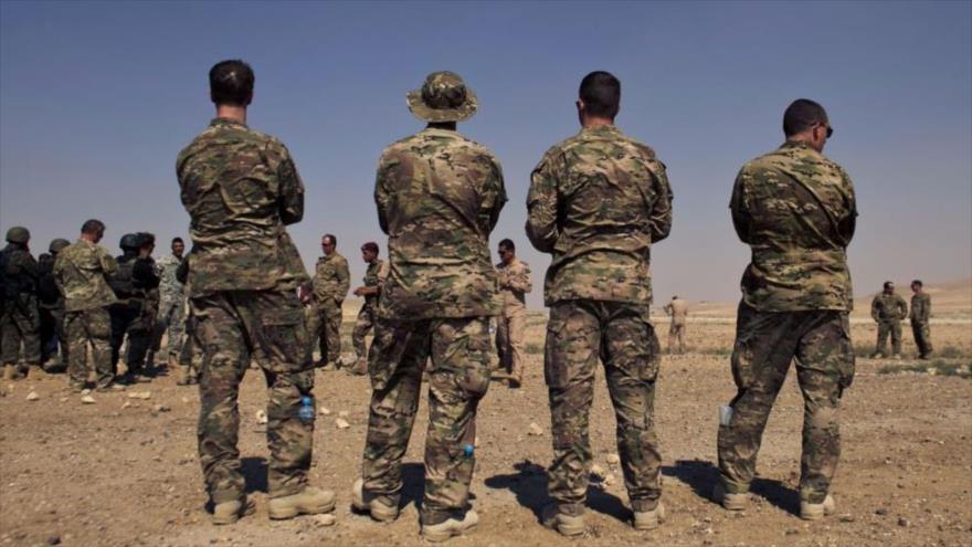 Integrantes de las Fuerzas de Operaciones Especiales de Estados Unidos (SOF, por sus siglas en inglés) adiestrando a tropas iraquíes.