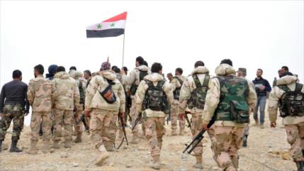 Ejército sirio libera colinas estratégicas en suroeste del país