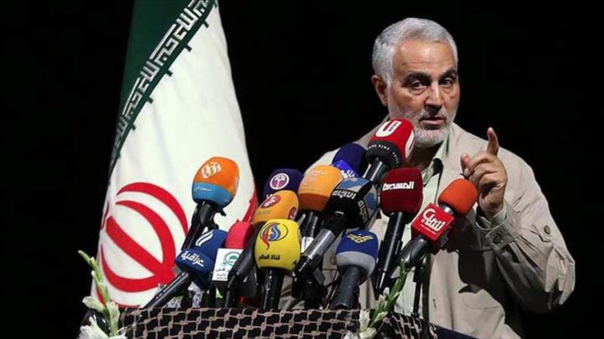 El general de división Qasem Soleimani, el comandante de las Fuerzas de Quds del CGRI, comparece en un acto público en Teherán, 10 de julio de 2017.