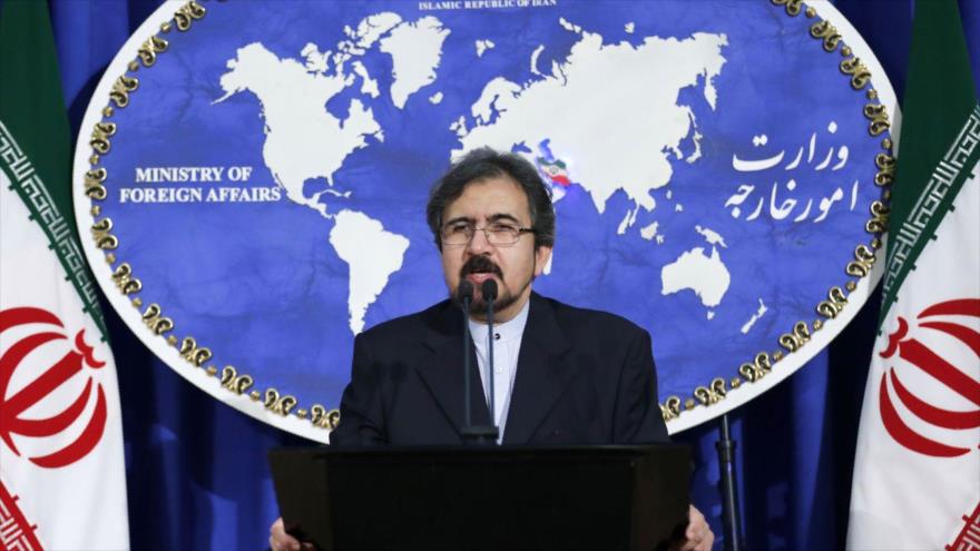 El portavoz de la Cancillería iraní, Bahram Qasemi, ofrece una rueda de prensa en Teherán, capital persa.