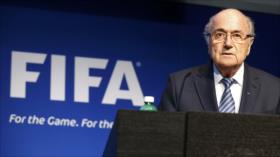 Escándalo FIFA: Blatter acusa de ‘traicioneros’ a sus exempleados