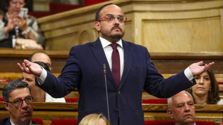 El portavoz del Partido Popular (PP) en el Parlamento catalán, Alejandro Fernández.