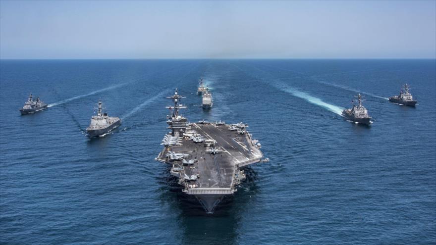  	Grupo de naves estadounidenses, desplegado en el mar de Japón, cerca de la península de Corea, 1 de junio de 2017.