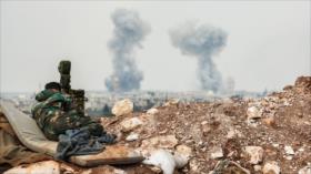 Vídeo: Aviación rusa impide que EIIL huya de Hama a Deir al-Zur