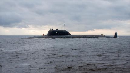 Submarino atómico ruso lanza un misil crucero en el mar Barents 