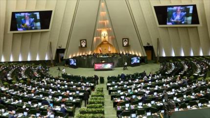 Parlamento celebra 4ª ronda de debates sobre votos de confianza