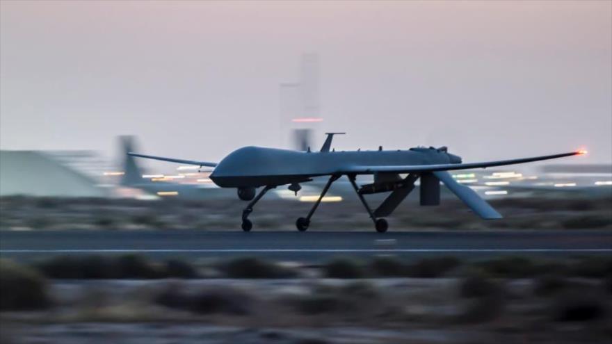 Un dron Predator MQ-1B de EE.UU. despega de una ubicación no revelada en el suroeste de Asia, 21 de marzo de 2017.
