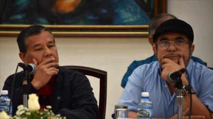 Londoño, en Colombia para convertir FARC en partido político