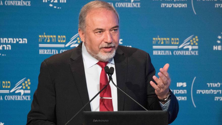 El ministro israelí para asuntos militares, Avigdor Lieberman, interviene en una conferencia de seguridad, Herzliya, 22 de junio de 2017.