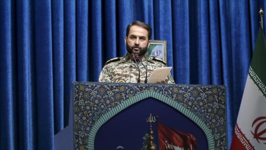 El comandante de la Base de Defensa Antiaérea Jatam Al-Anbia del Ejército de Irán, Farzad Esmaili, ofrece discurso en Teherán, 25 de agosto de 2017.