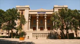 Irán - 1. Los armenios en Irán 2. El edificio del Ministerio de Asuntos Exteriores 3. La mezquita Rangooniha